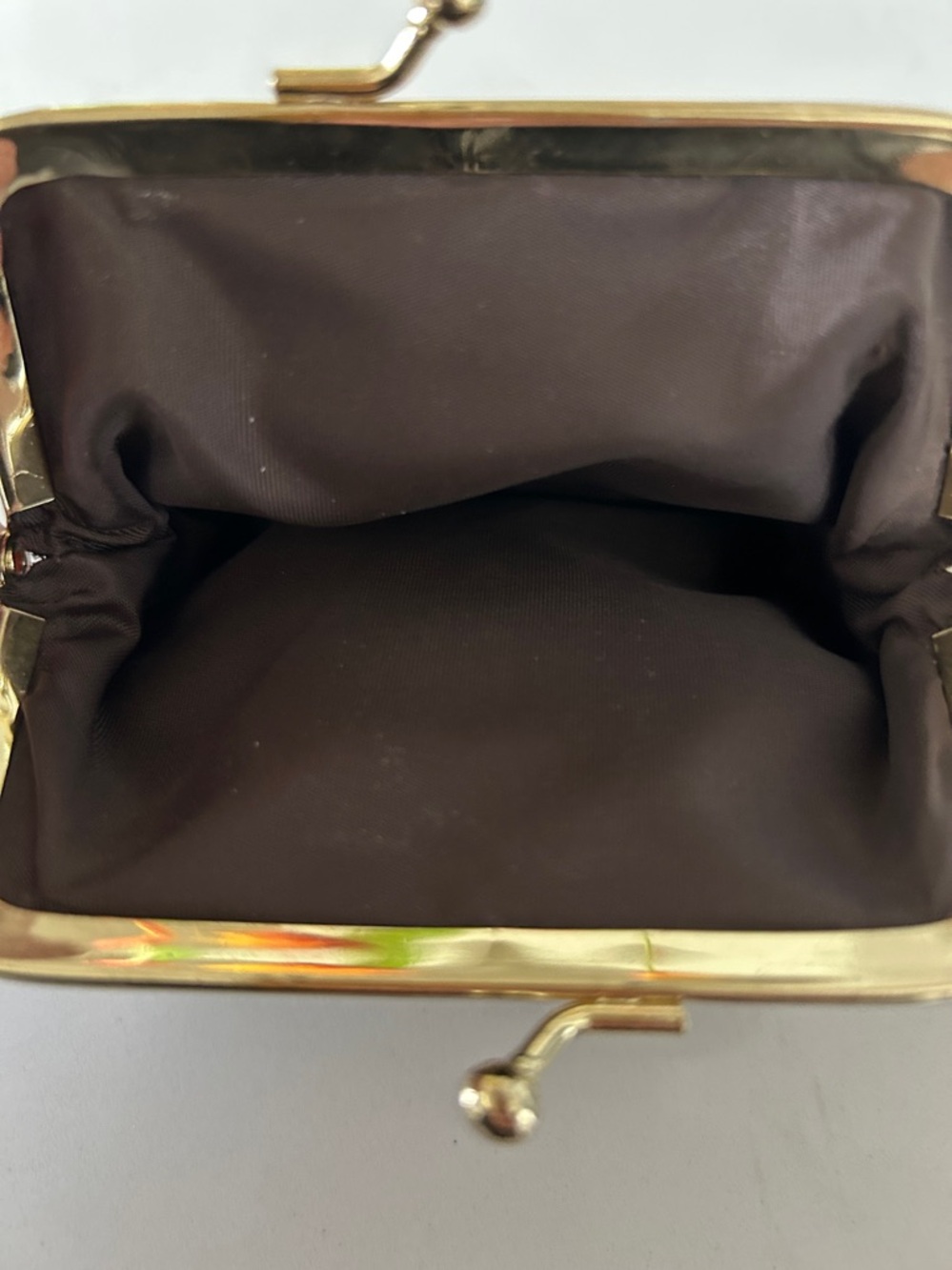 Vintage Leather Kiss-Lock Coin Purse - Black , Buxton - Picture 5 of 5